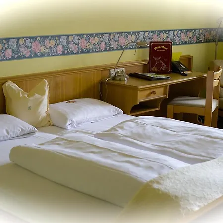 Hotel - Reweschnier Отель 3*